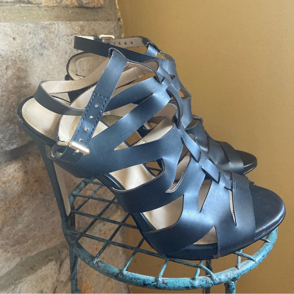 Guess Black Sandals